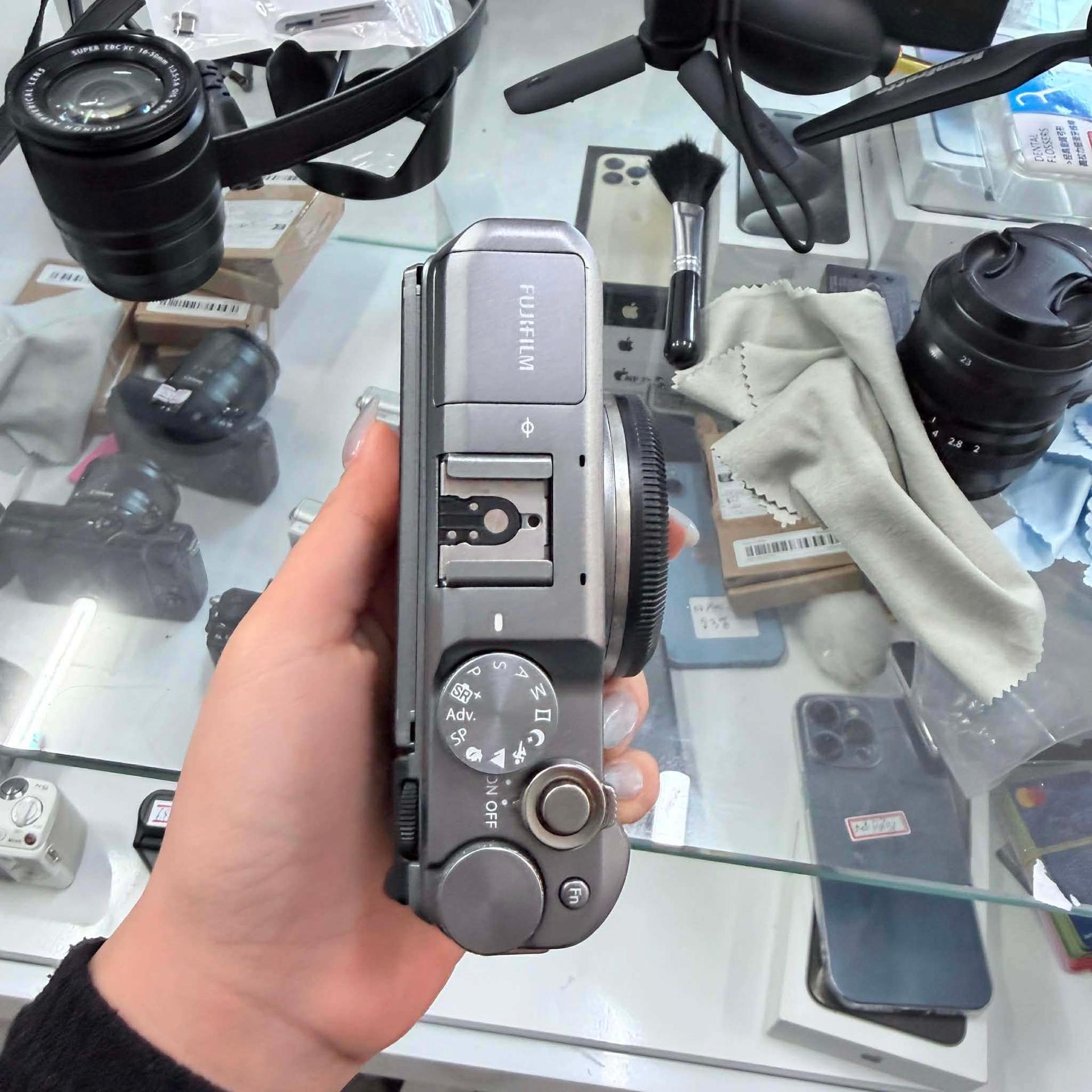 Fujifilm X-A5 Kèm lens - ảnh 5