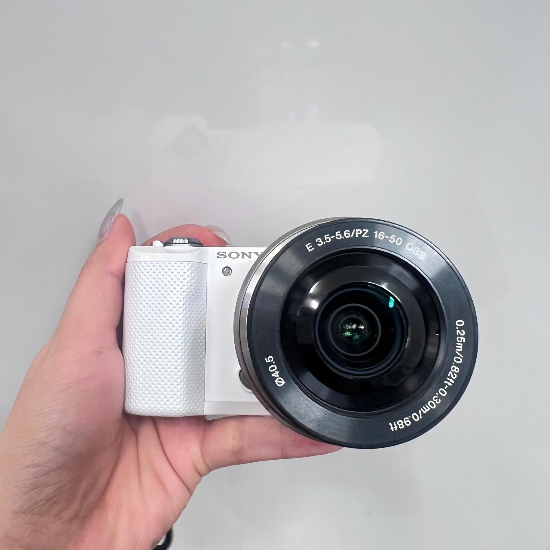 Sony A5000 - ảnh 4